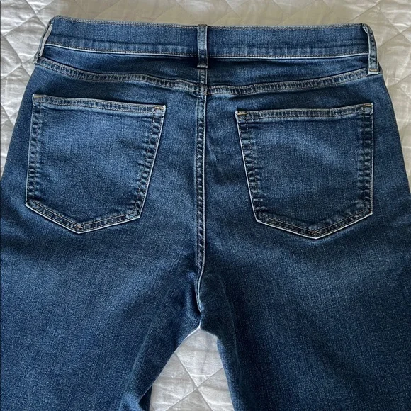 Gap Mid Rise Baby Boot Jeans - Picture 3 of 5
